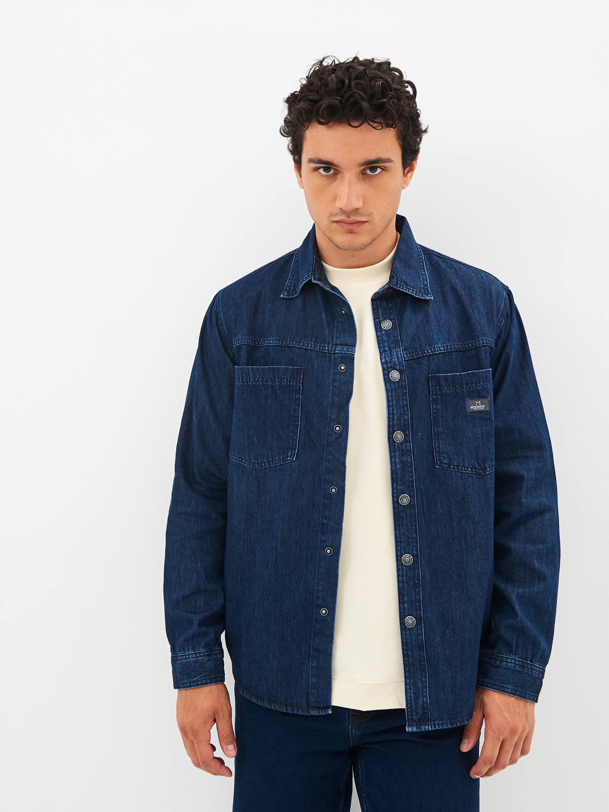 Мужская джинсовая рубашка прямого кроя