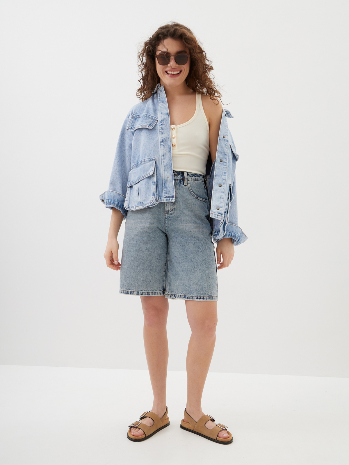 Женские Шорты