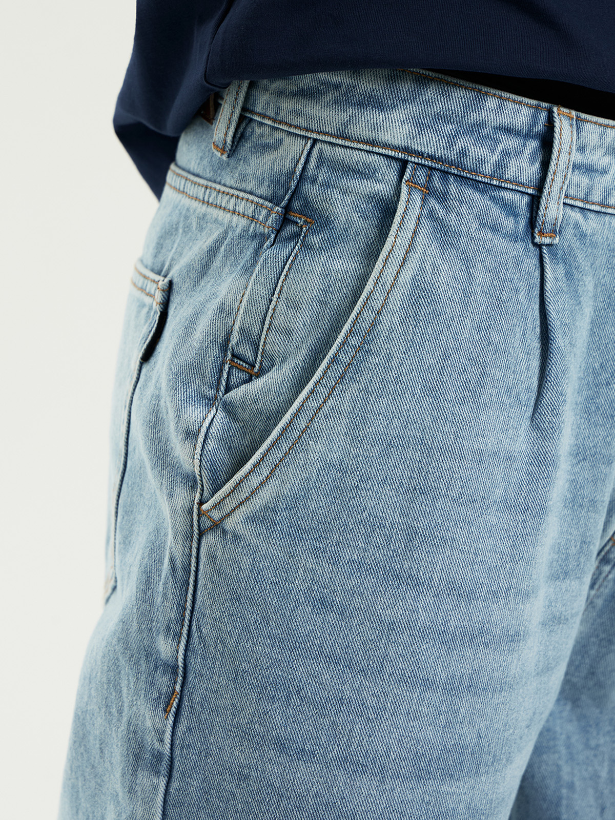 Мужские джинсы мом