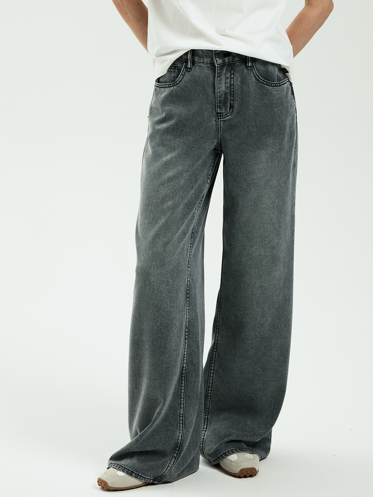 Женские Джинсы  ШИРОКИЕ