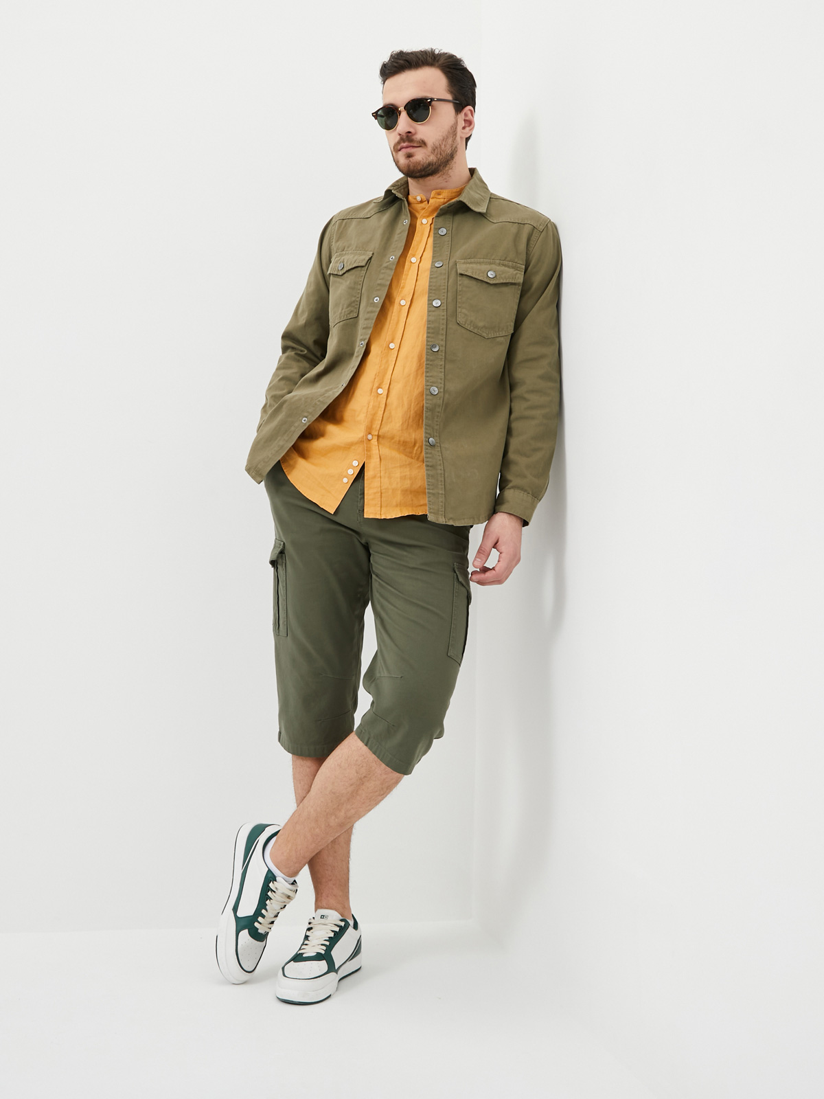 Мужские шорты