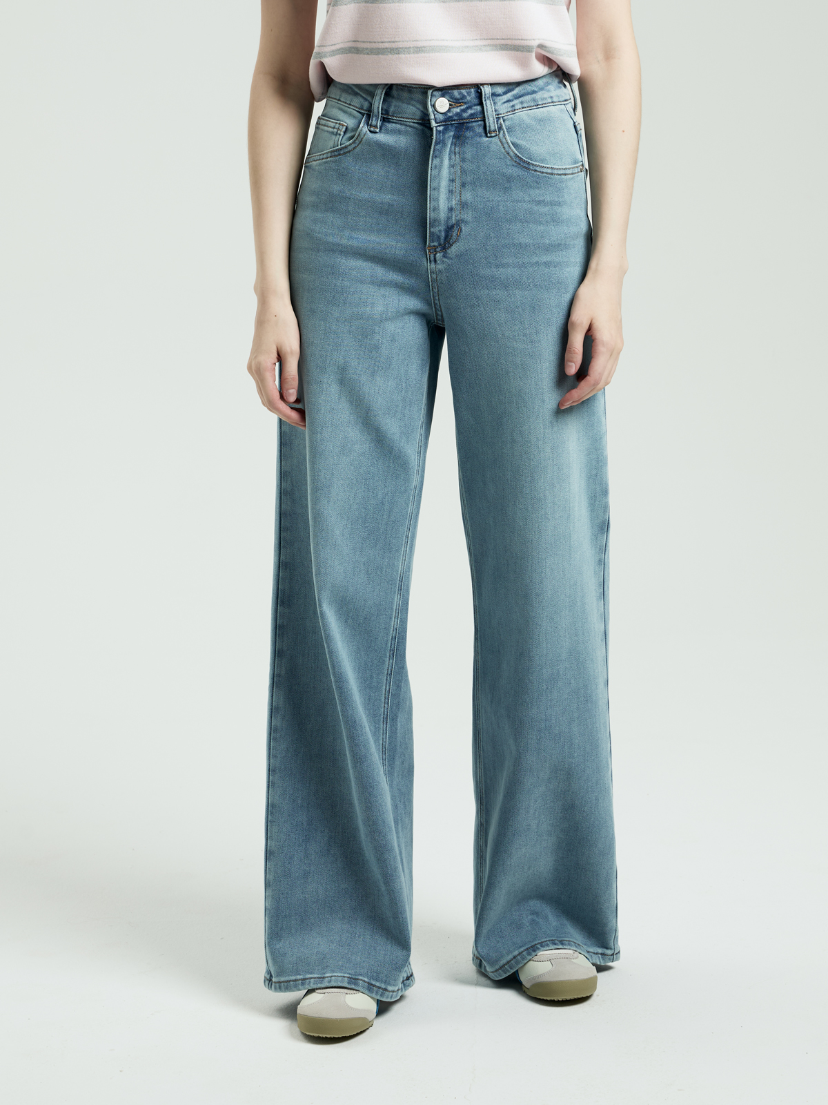 Женские Джинсы КЛЕШ