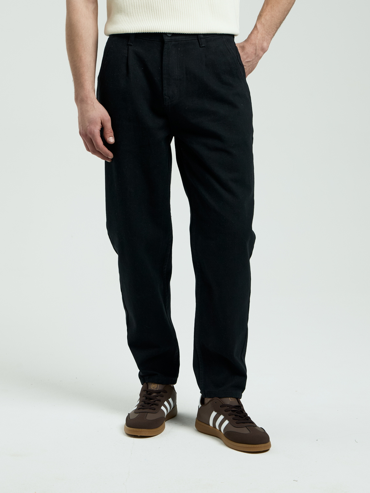 Мужские джинсы мом