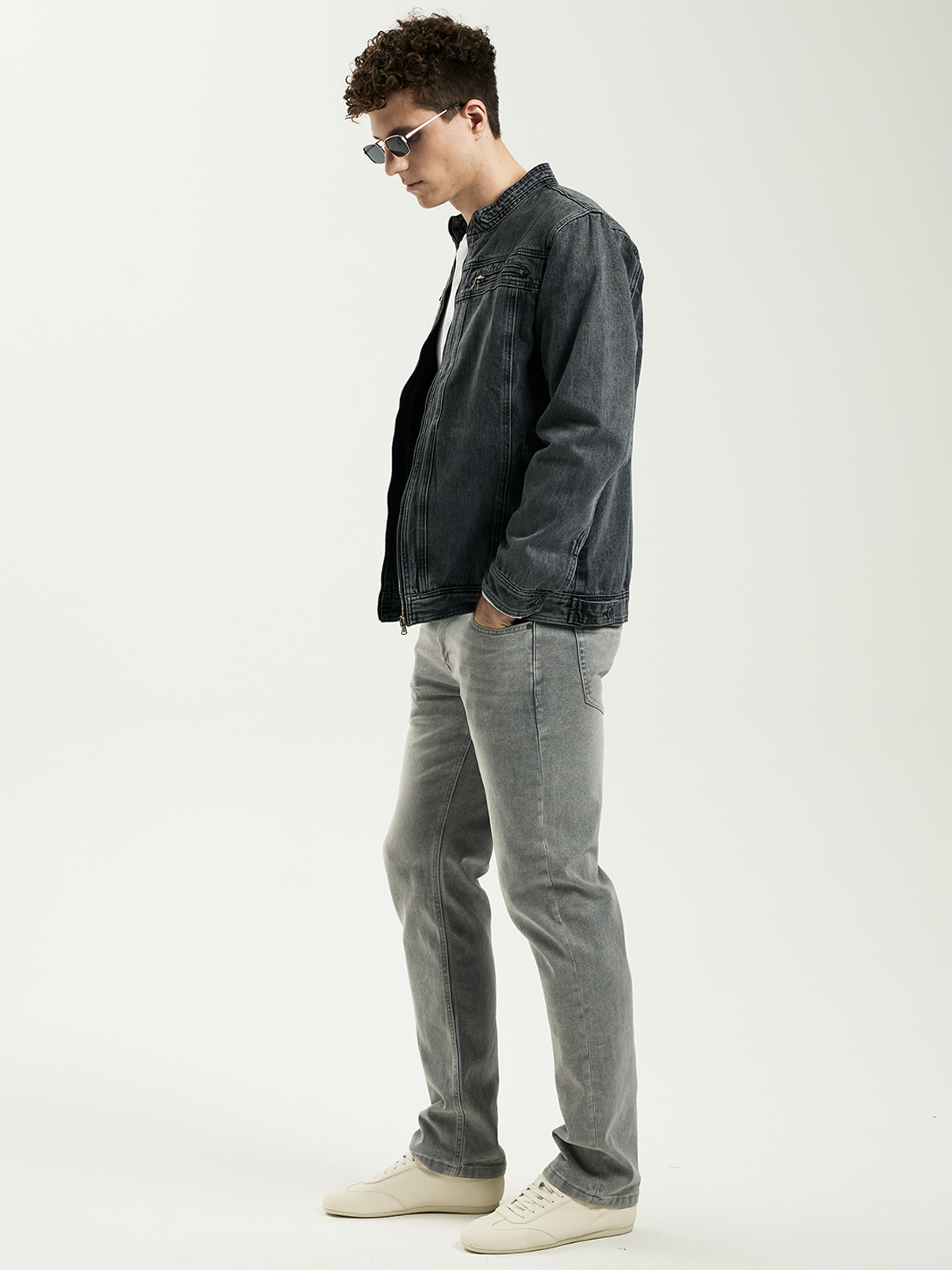 Джинсовая Куртка